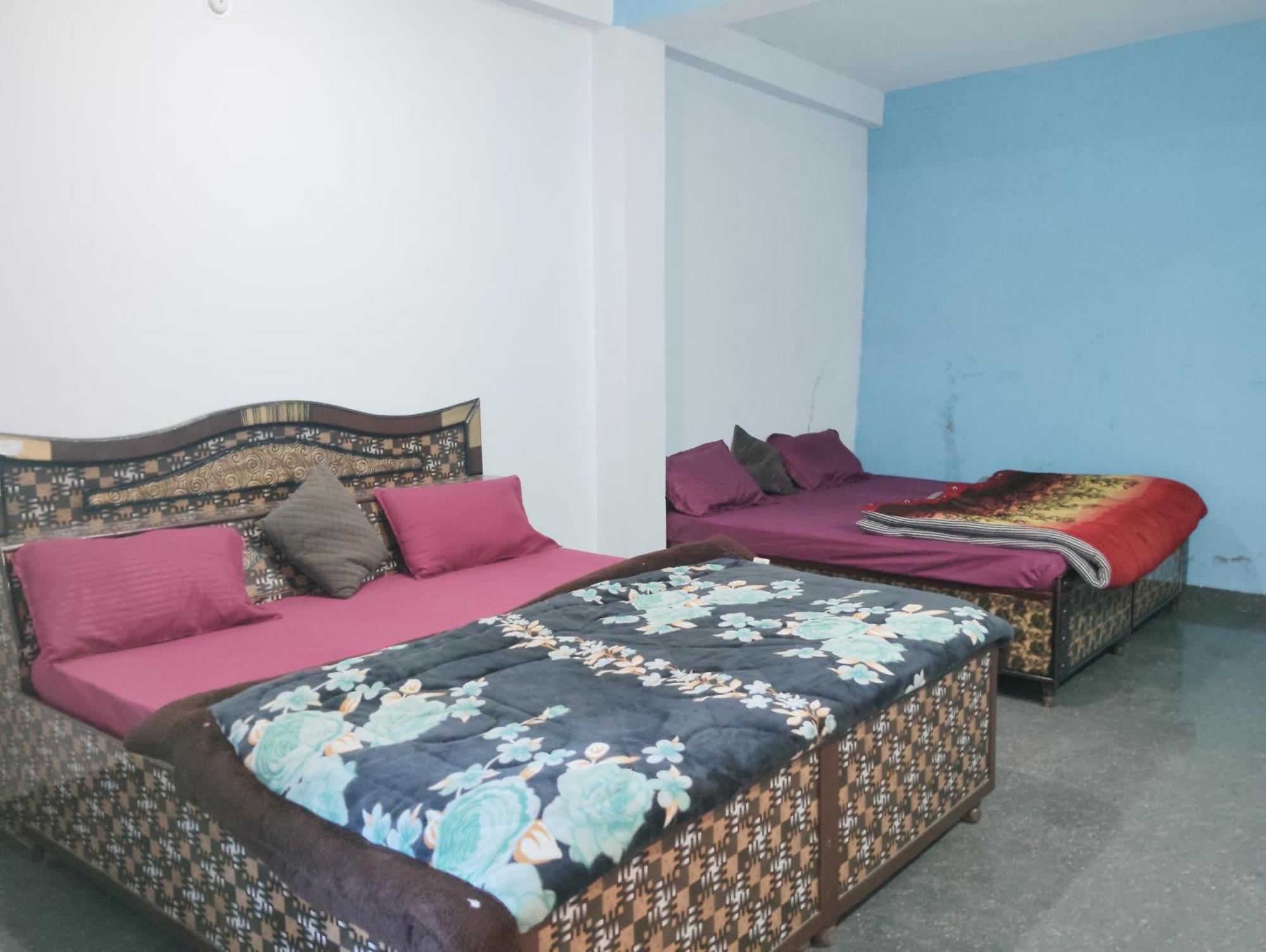 Dog N Hill Hotel Kasol Exterior foto